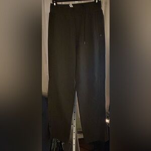 ALO Yoga tear away sweatpants with snaps on sides